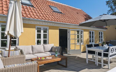Algeth - 200M from the Sea