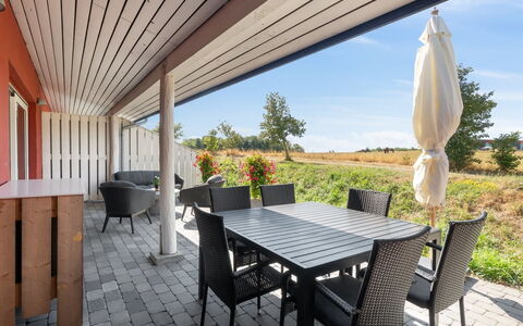 Cornelia - 6Km from the Sea: Hjem, Tag, Hus, Sommerhus, Estate, Dør, Veranda, Sidespor, Stuehus, Skygge