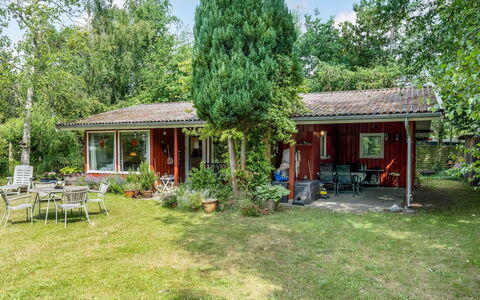 Naili - 750M from the Sea: Hus, Hjem, Busk, Sommerhus, Tag, Land Lot, Have, Lawn, Estate