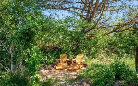 Anniesette - 1.5Km from the Sea: Træ, Bejdse, Planke, Hårdttræ, Sommerhus, Dæk, Sidespor, Skygge, Trægulve, Garden Bygninger