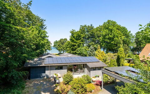 Kennet - 30M from the Sea