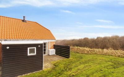 Ubbe - 200M from the Sea