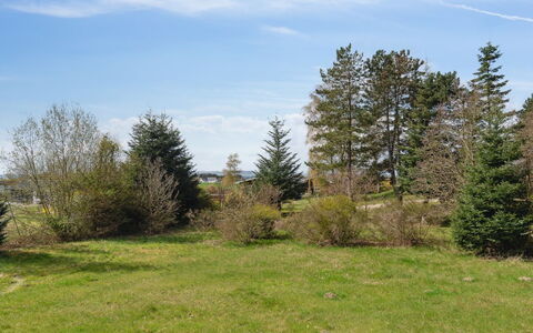 Enita - 350M from the Sea: Græs, Grøn, Hus, Sommerhus, Græs-, Landdistrikt, Økoregion, Landskab, Land Lot, Busk