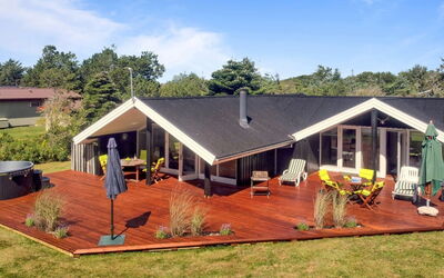 Alban - 700M from the Sea