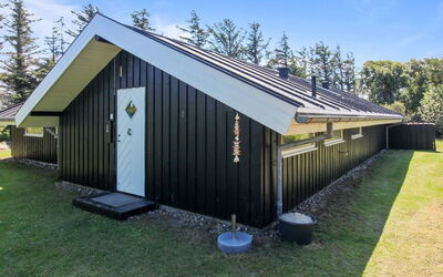 Alban - 700M from the Sea