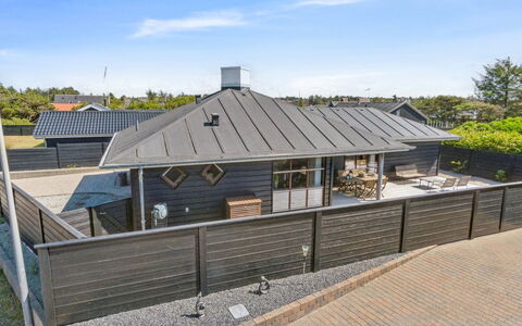 Fridgerd - 250M from the Sea: Tækning, Sommerhus, Hus, Tag, Hjem, Stuehus, Hytte, Estate, Landsby