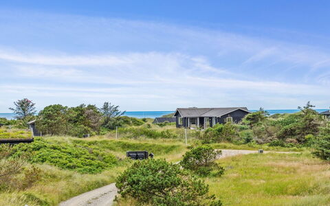 Hrefna - 500M from the Sea: Svømmepøl, Stuehus, Estate, Villa, Udvej, Hacienda, Eco Hotel, Backyard