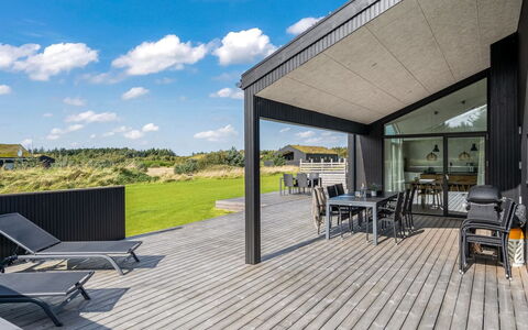 Egil - 1.5Km from the Sea: Planke, Hårdttræ, Dæk, Skygge, Sidespor, Veranda, Design, Garden Bygninger, Udendørs Struktur, Skur