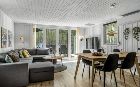 Tellervo - 1.5Km from the Sea: Træ, Hjem, Veranda, Dæk, Hårdttræ, Tag, Bejdse, Trægulve, Eco Hotel