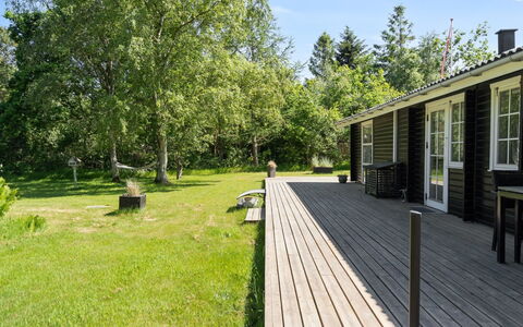 Adser - 600M from the Sea: Boligområde, Tag, Forstad, Indkørsel, Estate, Skorsten