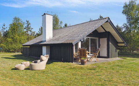 Irlin - 600M from the Sea: Græs, Tag, Hus, Sommerhus, Hjem, Arkitektur, Land Lot, Græs-, Landdistrikt, Stuehus