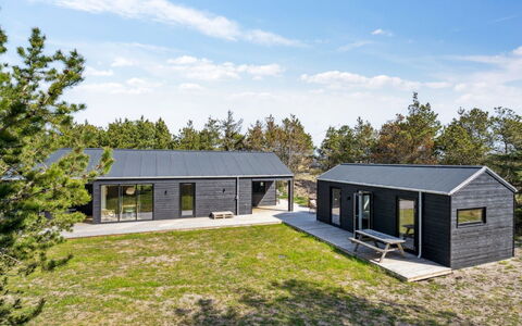 Erke - 500M from the Sea