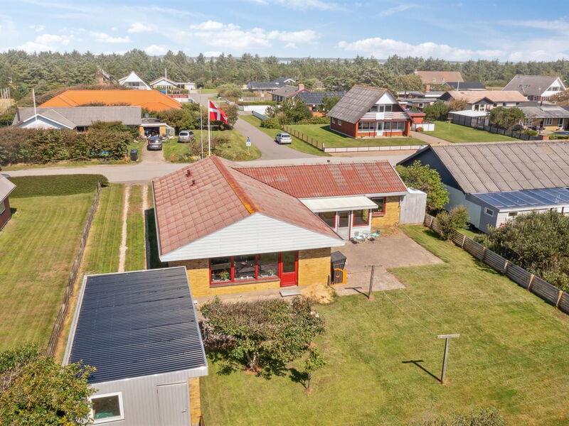 Ingward - 750M from the Sea