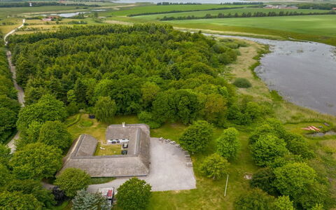 Tatiane - 10Km from the Sea: Tag, Hus, Hjem, Sommerhus, Sidespor, Estate, Indkørsel, Garden Bygninger, Gård, Skur