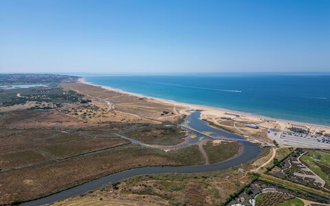 Sunny Beach Casa-M: Vand, Vandressourcer, Krop Af Vand, Vandvej, Fugleperspektiv, Luftfotografering, Kyst, Coastal Og Oceaniske Landskabsformer, Kanal, Bank