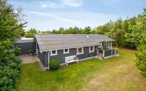 Waghn - 800M to the Fjord: Træ, Tag, Arkitektur, Hjem, Hus, Sommerhus, Sidespor, Hårdttræ, Hældning, Estate