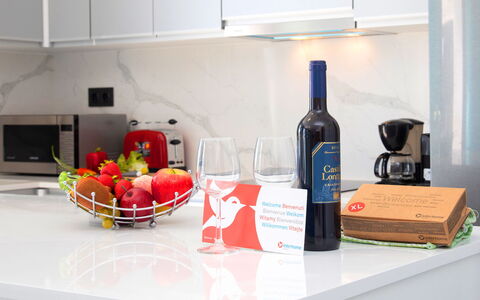 Estrella Azul: Mad, Bord, Flaske, Bordservice, Drinkware, Køkken Apparat, Vin, Barware, Glas Flaske