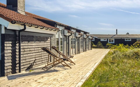 Blaguna - 600M from the Sea: Loft, Gulvbelægning, Indretning, Etage, Kompositmateriale, Møbel, Udvej, Hotel, Design, Dagslys