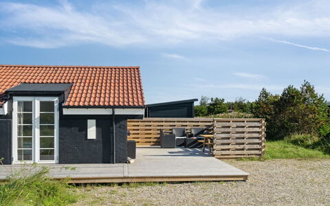 Blaguna - 600M from the Sea: Loft, Gulvbelægning, Indretning, Etage, Kompositmateriale, Møbel, Udvej, Hotel, Design, Dagslys