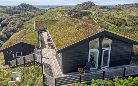 Gebko - 150M from the Sea: Tag, Hjem, Dør, Sommerhus, Skygge, Sidespor, Gård, Estate, Backyard