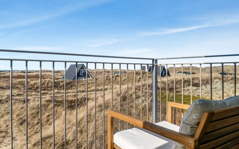 Pauli - 350M from the Sea: Tag, Hus, Hjem, Sommerhus, Dør, Sidespor, Dæk, Veranda, Planke, Hårdttræ