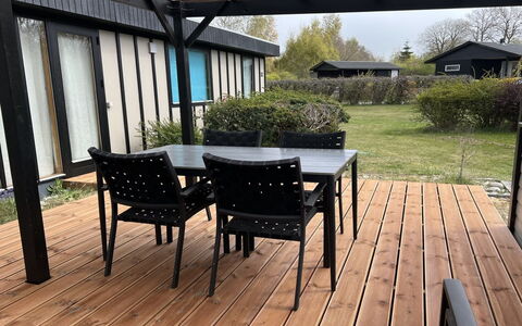 Morten - 120M from the Sea: Tag, Hjem, Sommerhus, Estate, Udendørs Møbler, Gård, Udendørs Bord, Gårdsplads, Backyard, Villa
