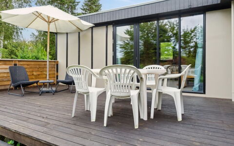 Morten - 120M from the Sea: Tag, Hjem, Sommerhus, Estate, Udendørs Møbler, Gård, Udendørs Bord, Gårdsplads, Backyard, Villa