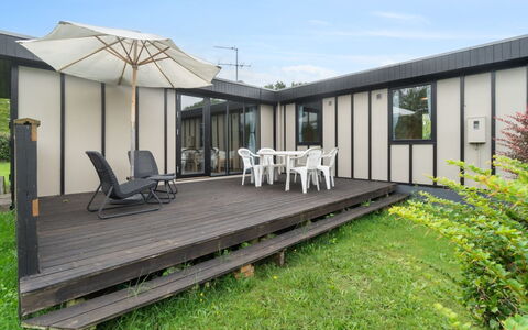 Morten - 120M from the Sea: Tag, Hjem, Sommerhus, Estate, Udendørs Møbler, Gård, Udendørs Bord, Gårdsplads, Backyard, Villa