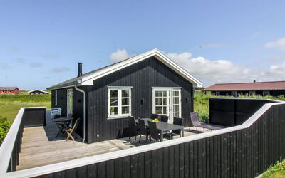 Sanni - 225M from the Sea