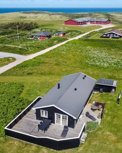 Sanni - 225M from the Sea