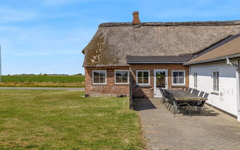 Haralde: Himmel, Tag, Sommerhus, Hus, Hjem, Land Lot, Almindeligt, Landdistrikt, Stuehus, Estate
