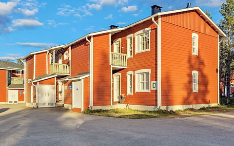 Moitakuru D35: Træ, Sommerhus, Bjælkehytte, Skov, Skur, Garden Bygninger, Lærk, Woodland, Bejdse