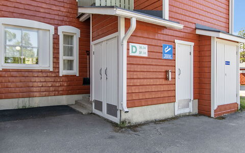 Moitakuru D35: Træ, Sommerhus, Bjælkehytte, Skov, Skur, Garden Bygninger, Lærk, Woodland, Bejdse