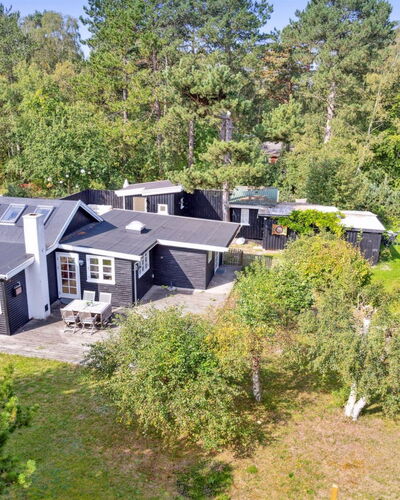 Estel - 900M from the Sea