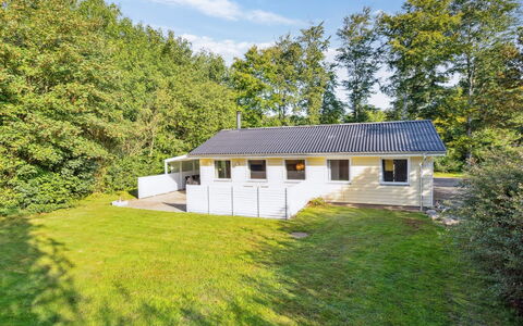 Viljo - 30Km from the Sea: Græs, Hjem, Tag, Hus, Sommerhus, Land Lot, Landdistrikt, Estate, Stuehus, Have