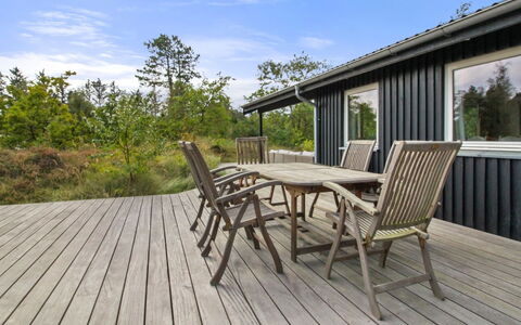 Aleko - 2.5Km from the Sea: Træ, Trægulve, Hårdttræ, Planke, Dæk, Veranda, Bejdse, Sidespor, Sommerhus, Skygge