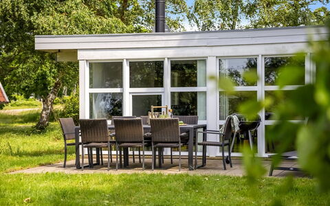Thara - 100M from the Sea: Møbel, Have, Stol, Udendørs Møbler, Skygge, Gård, Udendørs Struktur, Lawn, Landscaping, Gårdhave
