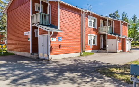 Moitakuru B 26: Træ, Sne, Vinter, Sommerhus, Fryser, Hjem, Bjælkehytte, Lærk, Sidespor