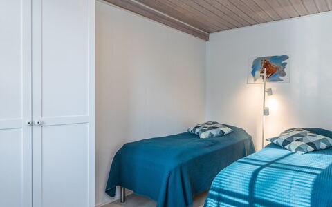 Saarihely A1: Træ, Sommerhus, Bjælkehytte, Skov, Skur, Garden Bygninger, Lærk, Woodland, Bejdse