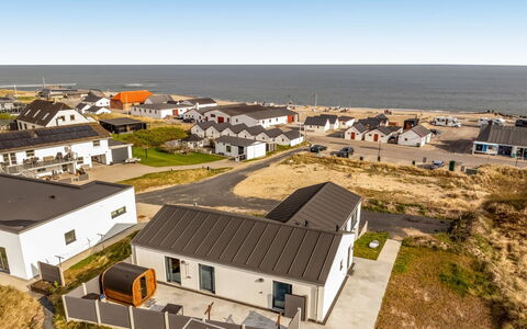 Unge - 75M from the Sea: Sommerhus, Skur, Hytte, Stuehus, Prærie, Hytte, Lade, Bjælkehytte, Garden Bygninger