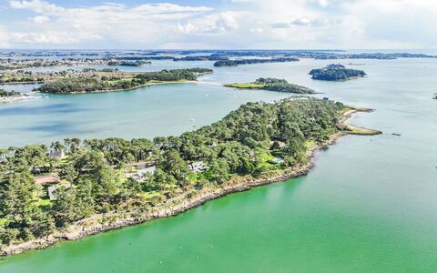 Baden 700: Vand, Vandressourcer, Krop Af Vand, Fugleperspektiv, Coastal Og Oceaniske Landskabsformer, Vandvej, Naturlige Landskab, Kyst, Luftfotografering