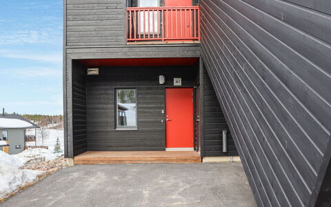 Skivillas 47 Ukkohalla (A1): Træ, Sommerhus, Hus, Hjem, Dør, Hårdttræ, Garden Bygninger, Bejdse, Bjælkehytte, Planke
