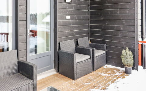 Skivillas 47 Ukkohalla (A3): Træ, Sommerhus, Hjem, Bjælkehytte, Tømmer, Sidespor, Hårdttræ, Naturmateriale, Garden Bygninger, Hytte