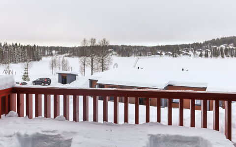 Skivillas 47 Ukkohalla (A3): Træ, Sommerhus, Hjem, Bjælkehytte, Tømmer, Sidespor, Hårdttræ, Naturmateriale, Garden Bygninger, Hytte