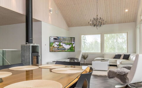 Villa Hill Magia: Svømmepøl, Udvej, Udendørs Møbler, Design, Skygge, Landscaping, Hotel, Water Feature, Eco Hotel