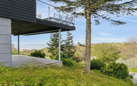 Iarund - 600M from the Sea: Svømmepøl, Udvej, Udendørs Møbler, Design, Skygge, Landscaping, Hotel, Water Feature, Eco Hotel