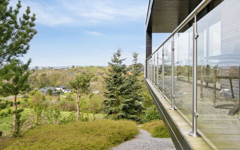 Iarund - 600M from the Sea: Bjergrige Landskabsformer, Bjerg, Bakke, Bjergkæde, Hill Station, Menneskelig Bosættelse, Urban Design, Alps, Dal, Topmøde
