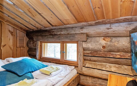 Saariselän Waskooli a: Træ, Sommerhus, Bjælkehytte, Skov, Skur, Garden Bygninger, Lærk, Woodland, Bejdse