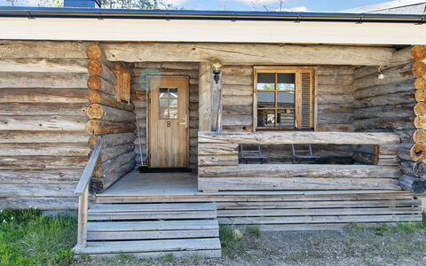 Pökkömaja B: Træ, Sommerhus, Bjælkehytte, Skov, Skur, Garden Bygninger, Lærk, Woodland, Bejdse