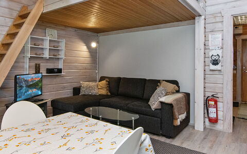 Pökkömaja B: Træ, Sommerhus, Bjælkehytte, Skov, Skur, Garden Bygninger, Lærk, Woodland, Bejdse